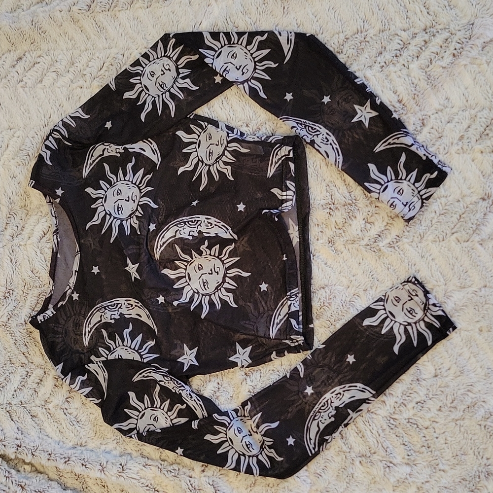 Mesh Crop Top Sun Moon Stars